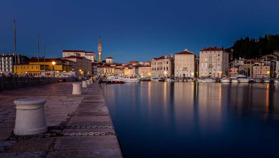 Blue Piran Apartment Luaran gambar